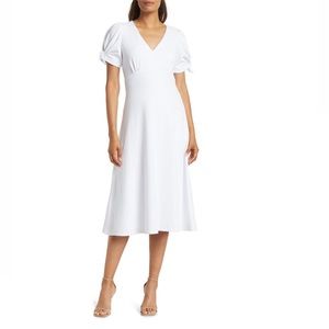 Calvin Klein
V-Neck Short Puff Tie Sleeve Midi Dress